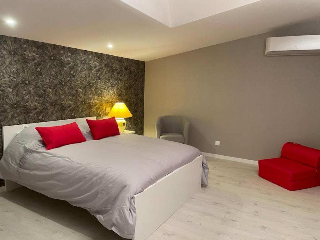 Les Meubles De Lassou Gite Lombers 外观 照片